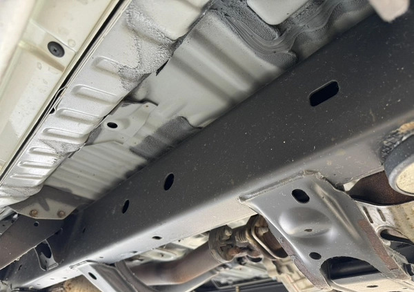 Toyota Land Cruiser cena 68500 przebieg: 205451, rok produkcji 2000 z Starachowice małe 781